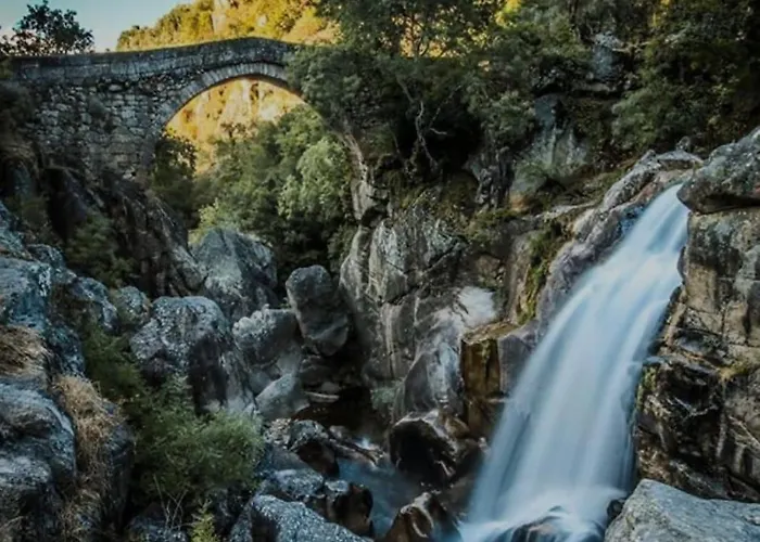 Casa Da Renda Dom wakacyjny Campos (Vieira do Minho, Braga)